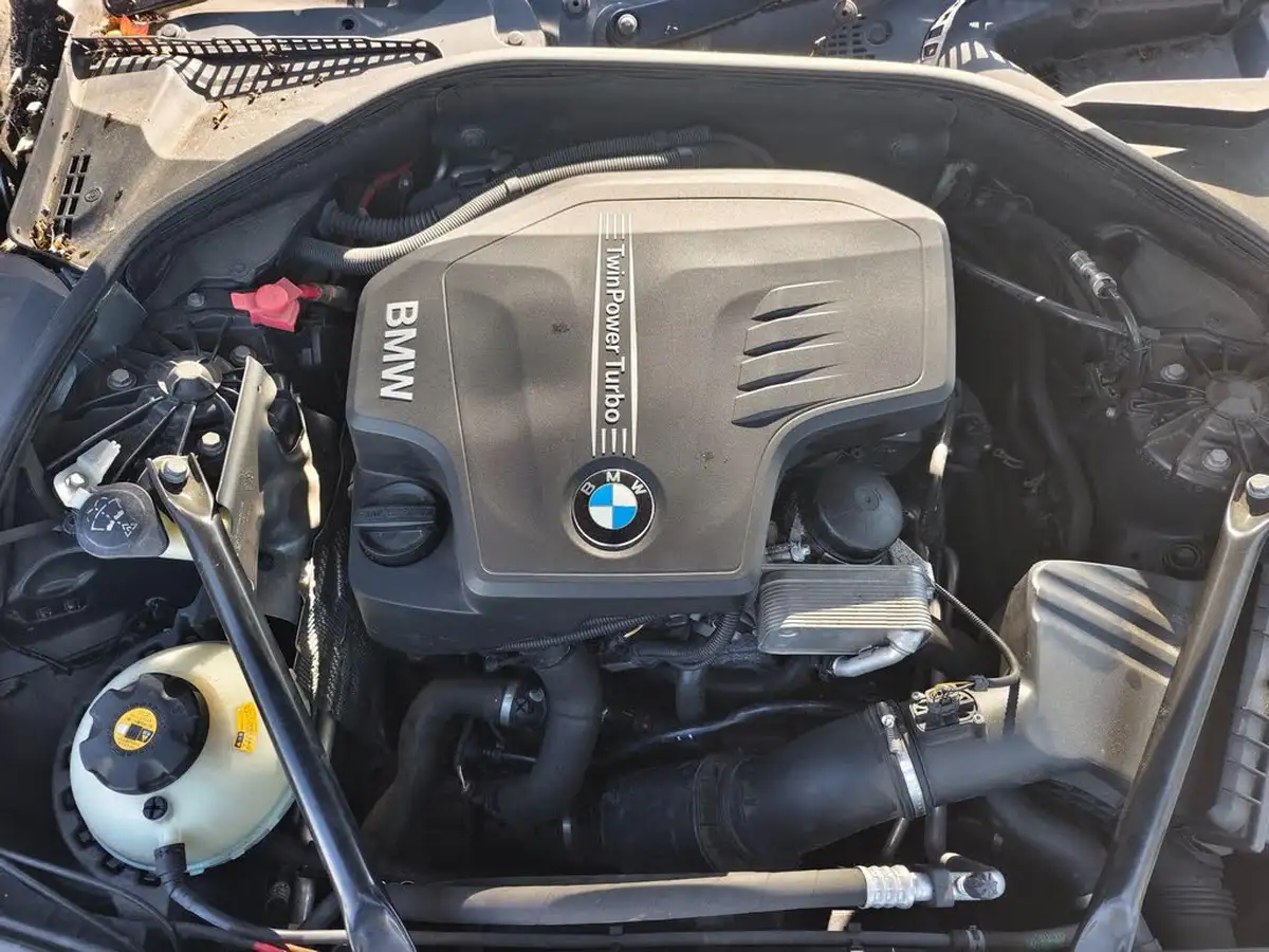 2014-bmw-5-series-big-15