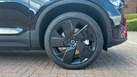 2025-volvo-ex40-e-ultra-black-edition-small-8