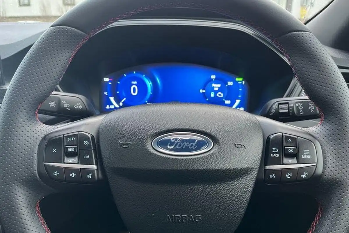 2022-ford-kuga-25t-st-line-x-edition-225ps-phev-big-11