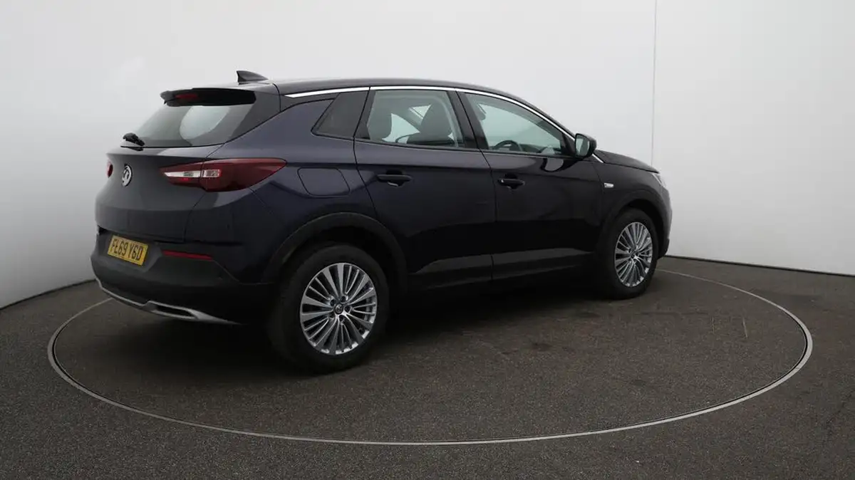 2019-vauxhall-grandland-x-12-tech-line-nav-auto-big-52