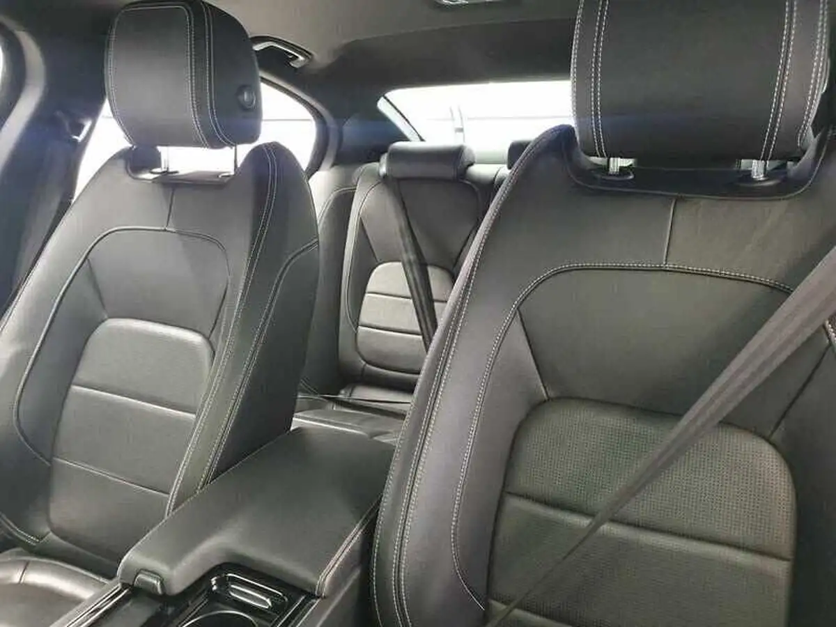 2018-jaguar-xe-20d-r-sport-180ps-1999cc-auto-big-20
