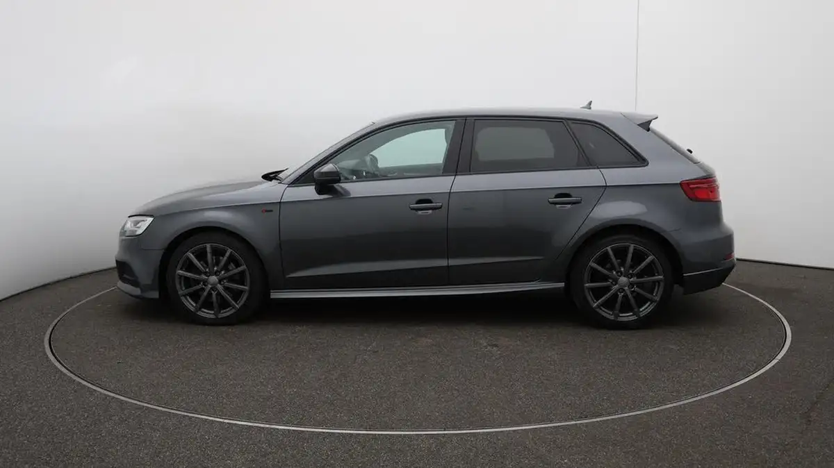 2017-audi-a3-20-tdi-quattro-black-edition-184ps-sportback-5d-s-tronic-big-66