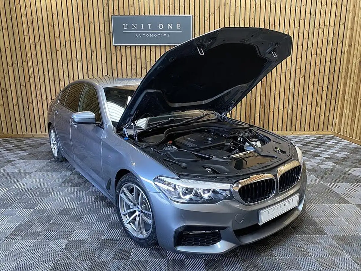 2017-bmw-5-series-20td-520d-m-sport-xdrive-saloon-4d-big-62