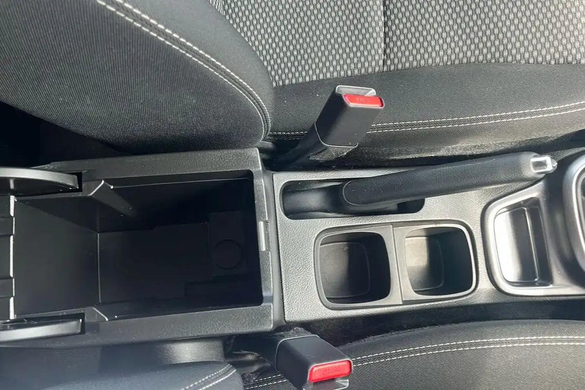2022-suzuki-vitara-14-boosterjet-sz-t-big-44