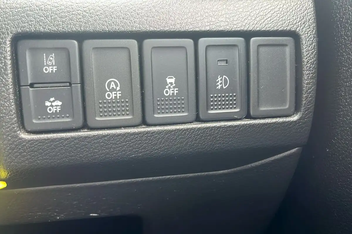 2022-suzuki-vitara-14-boosterjet-sz-t-big-20