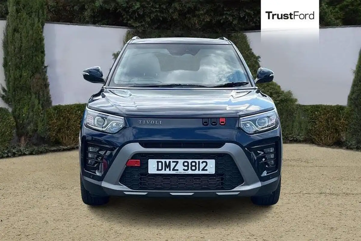 2024-kgm-ssangyong-tivoli-15-k40-big-5