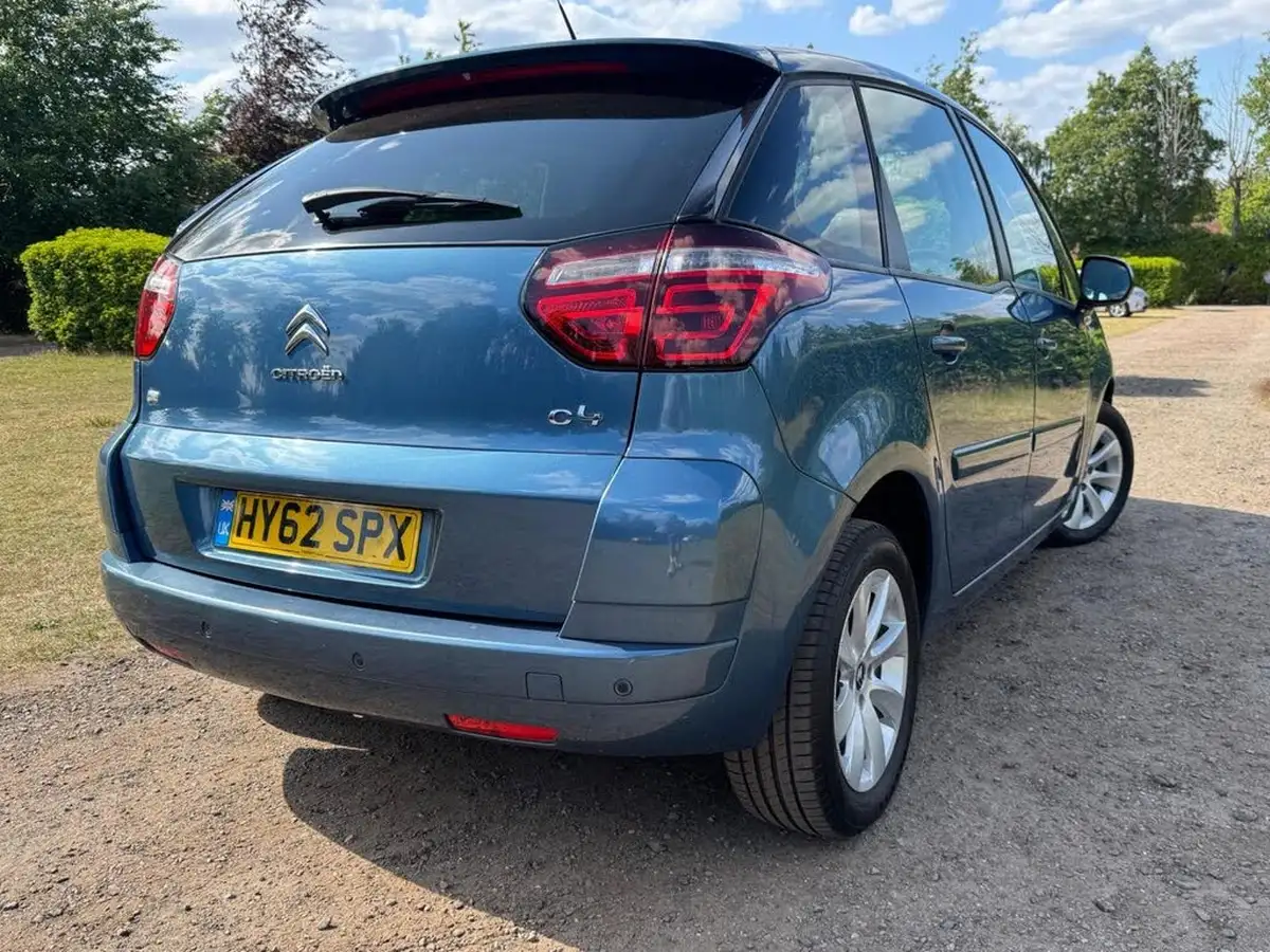 2012-citroen-c4-picasso-16e-hdi-edition-big-11