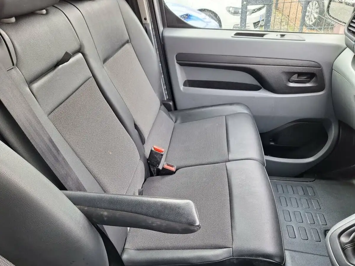 2019-toyota-proace-15d-icon-medium-big-13