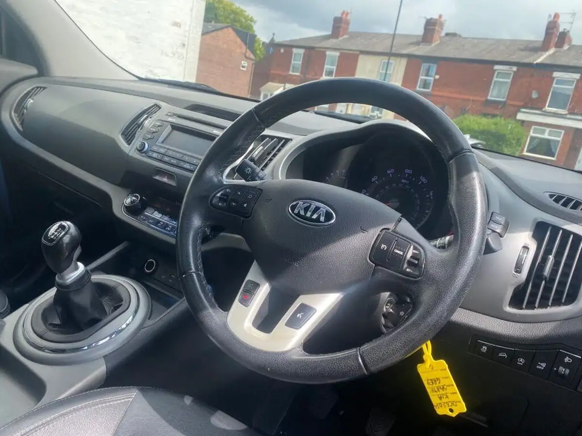 2016-kia-sportage-16-gdi-2-133bhp-big-9