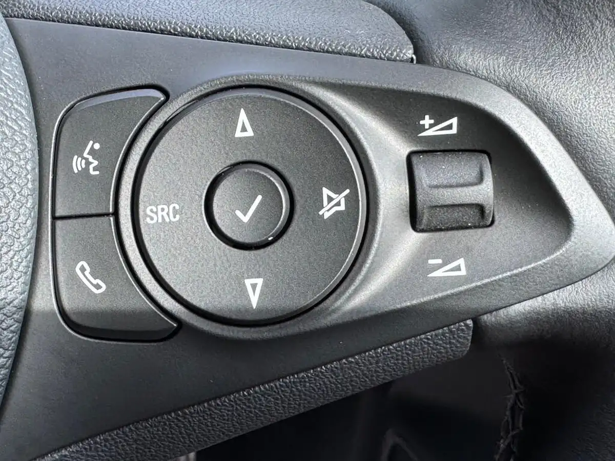 2021-vauxhall-corsa-12-turbo-ultimate-nav-100ps-big-22