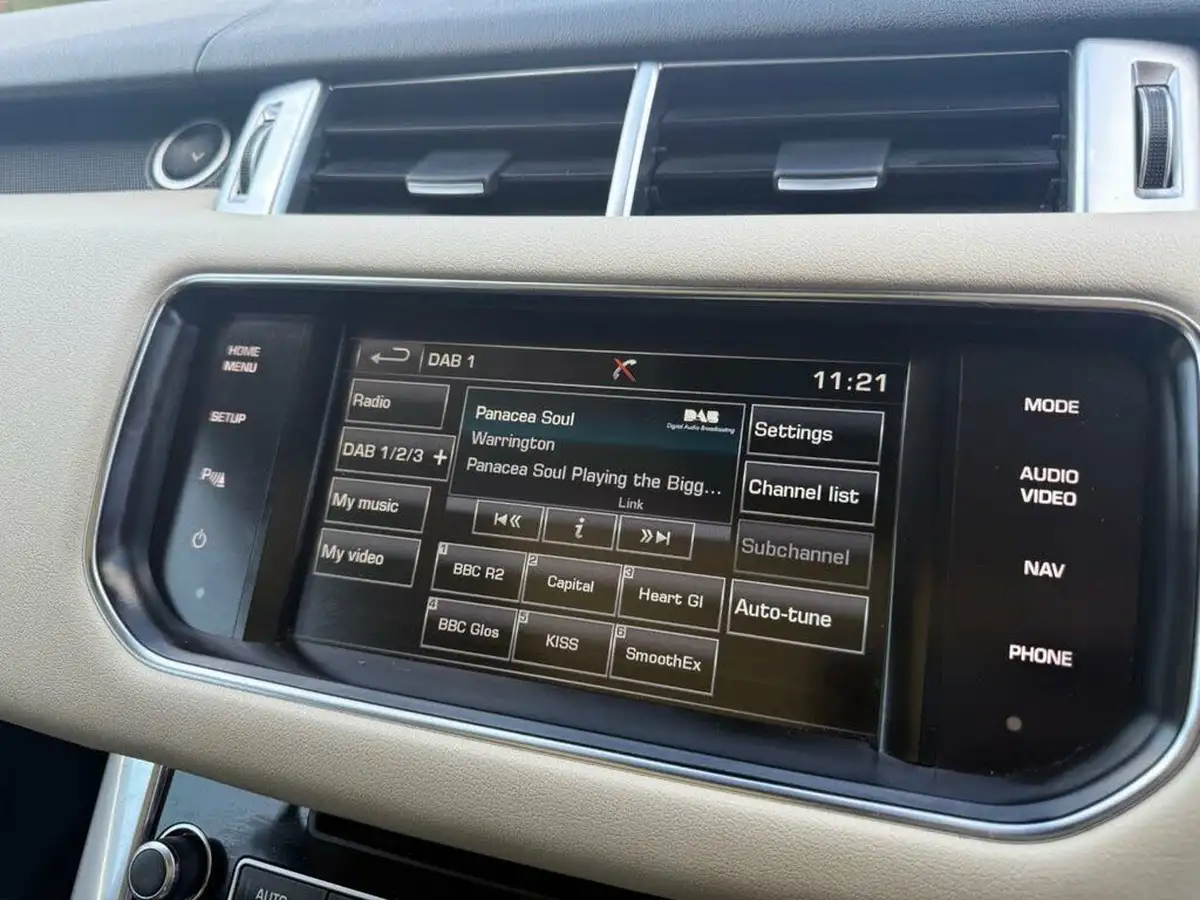 2015-land-rover-range-rover-sport-30-sd-v6-hse-292ps-4x4-big-30
