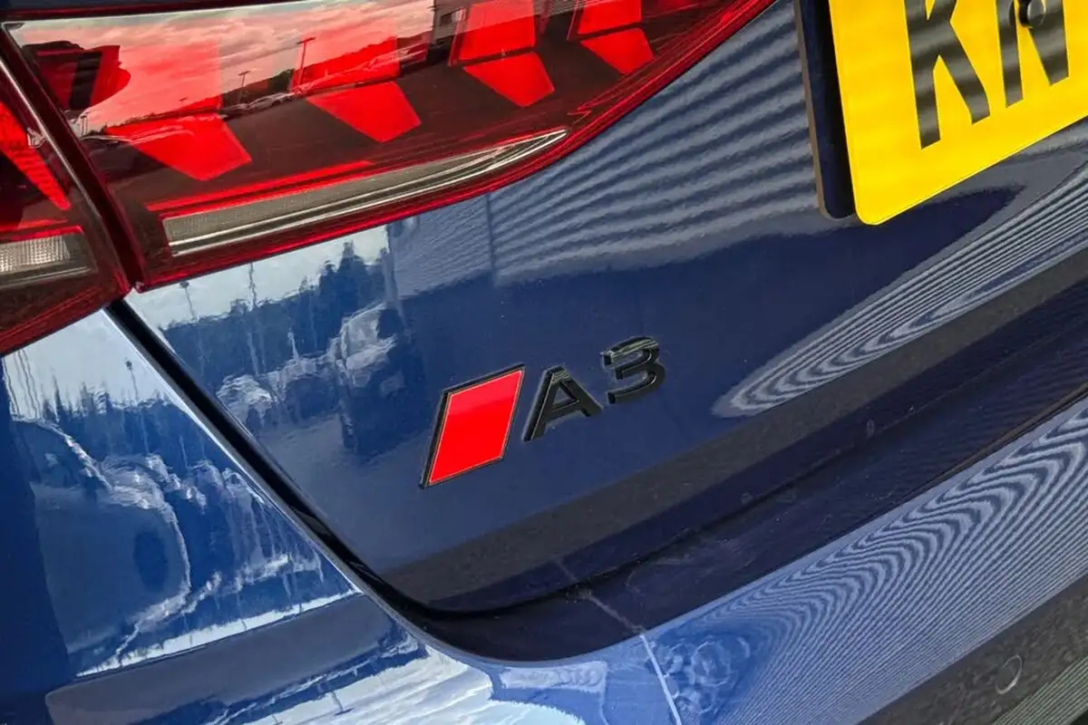 2024-audi-a3-15-35-tfsi-black-edition-saloon-4d-s-tronic-big-26