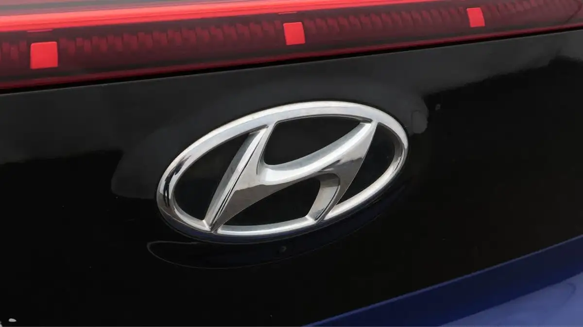 2022-hyundai-bayon-10-t-gdi-se-connect-big-21