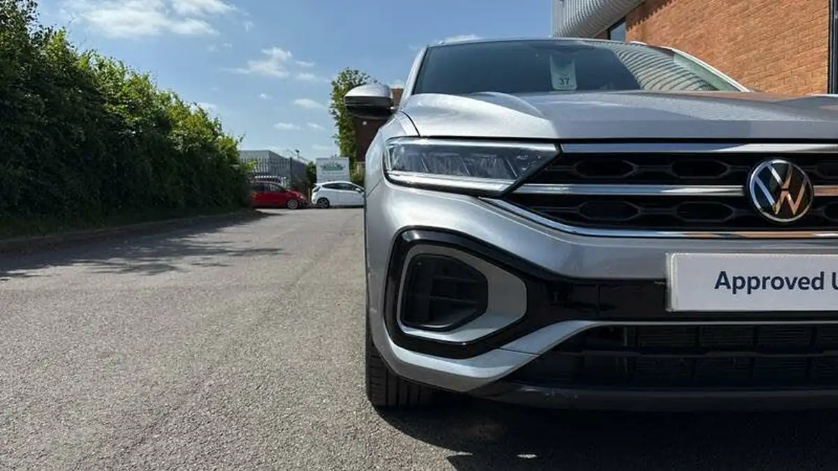 2023-volkswagen-t-roc-15-tsi-r-line-hatchback-5d-dsg-big-9