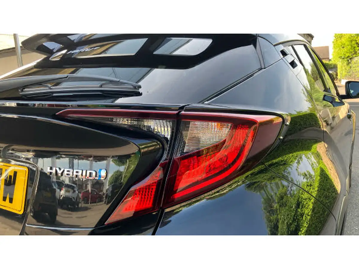 2023-toyota-c-hr-18-vvt-i-design-120bhp-big-20