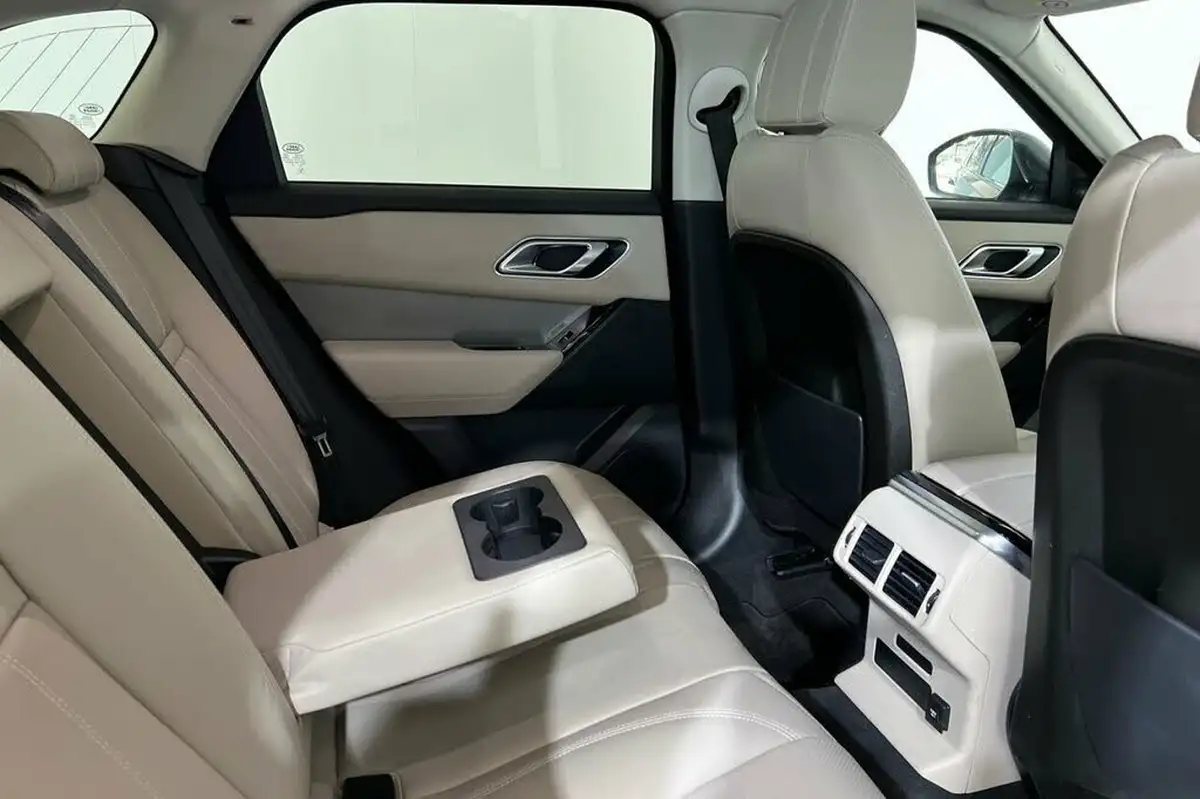 2019-land-rover-range-rover-velar-20-p250-s-big-40