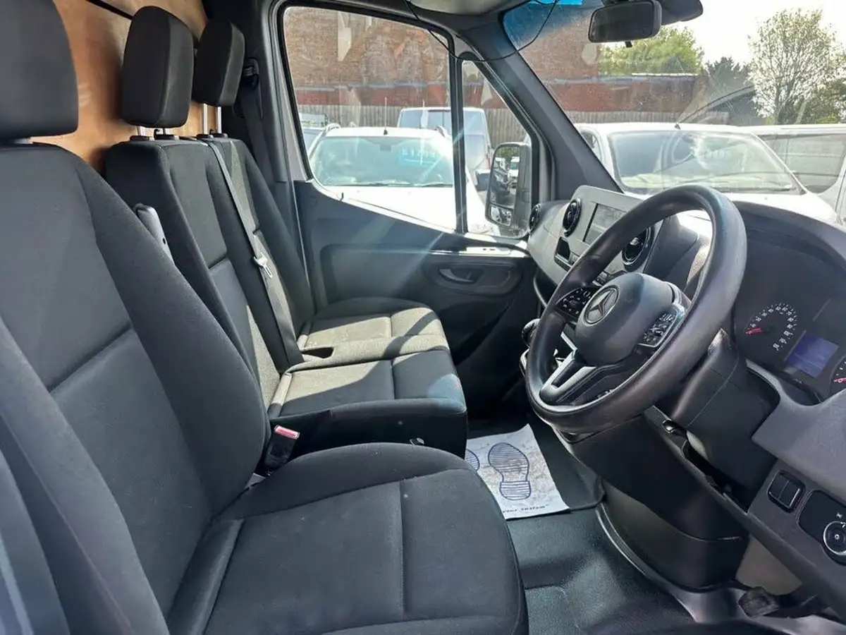 2021-mercedes-benz-sprinter-20cdi-315-l3h1-progressive-150pseu6dt-crewcab-big-19