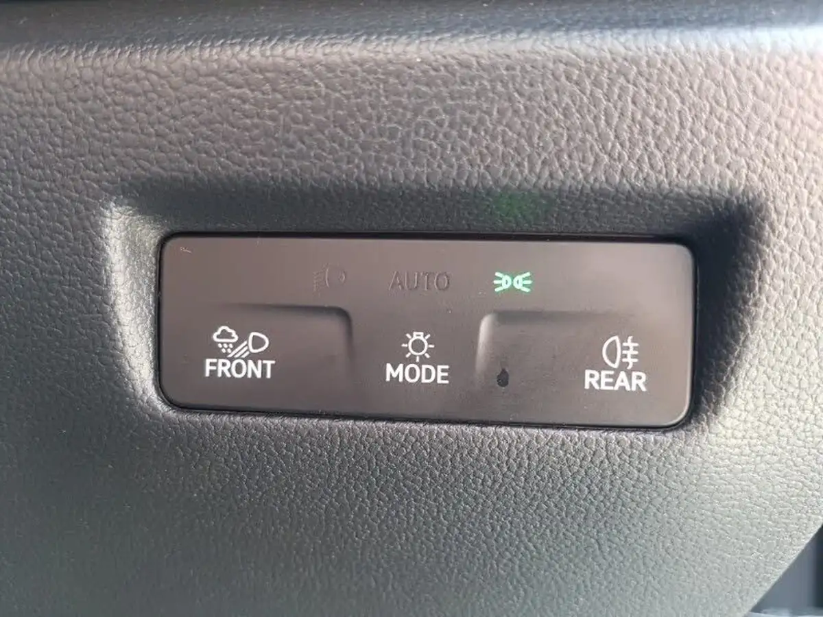 2024-skoda-superb-20tdi-se-l-150ps-scr-estate-dsg-big-15