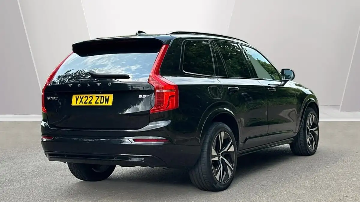 2022-volvo-xc90-20td-b5-r-design-big-1