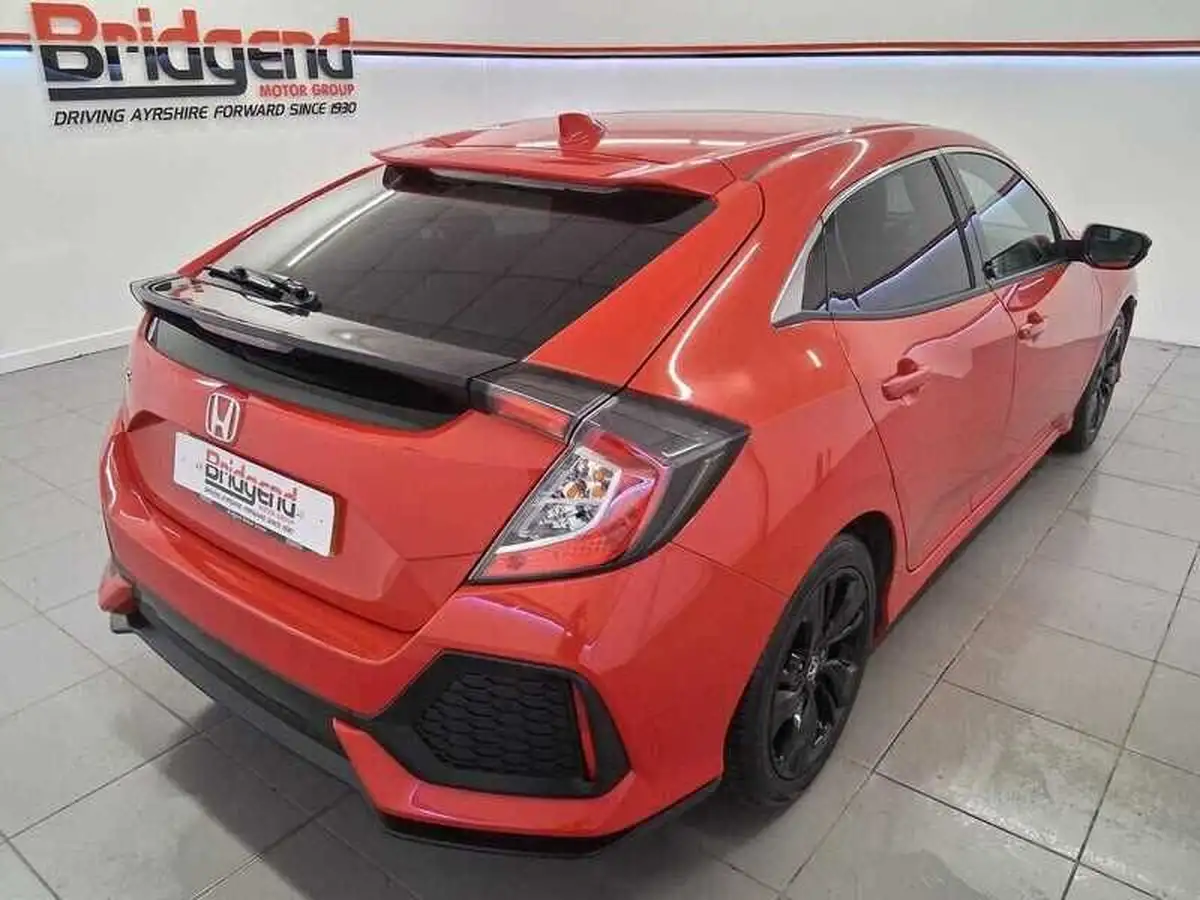 2019-honda-civic-10-vtec-turbo-sr-hatchback-5d-big-5