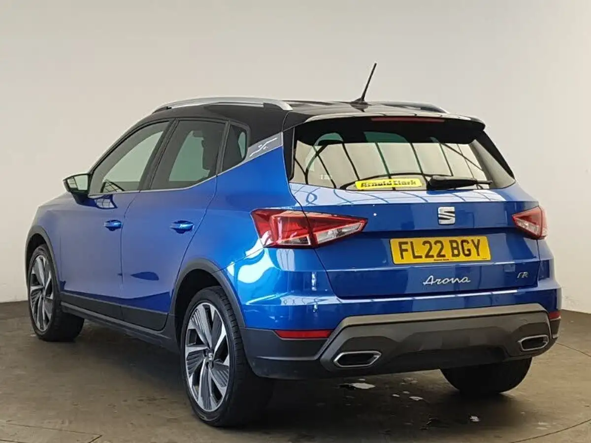 2022-seat-arona-15-tsi-fr-sport-big-1