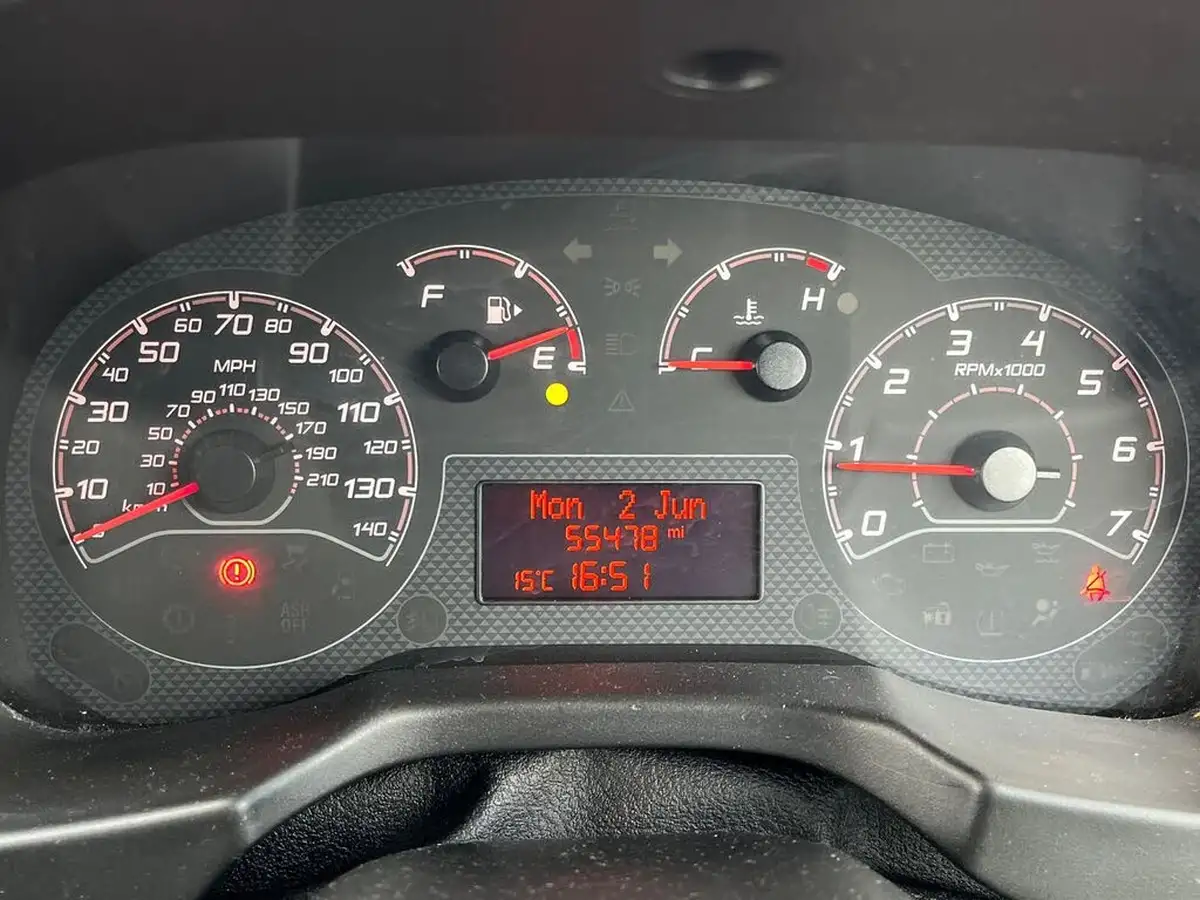 2020-fiat-fiorino-13td-cargo-tecnico-big-22