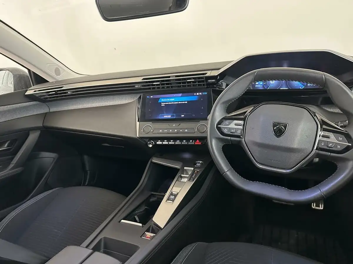 2023-peugeot-308-12-puretech-active-premium-130ps-big-12