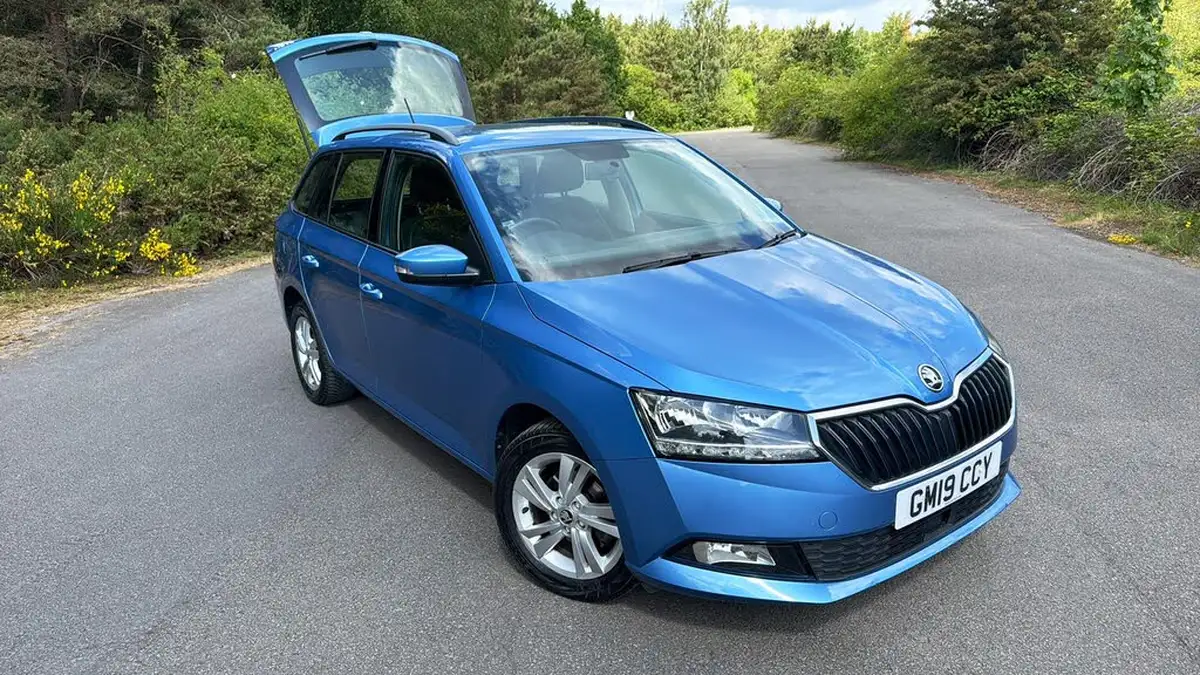 2019-skoda-fabia-10-mpi-se-75ps-estate-big-1