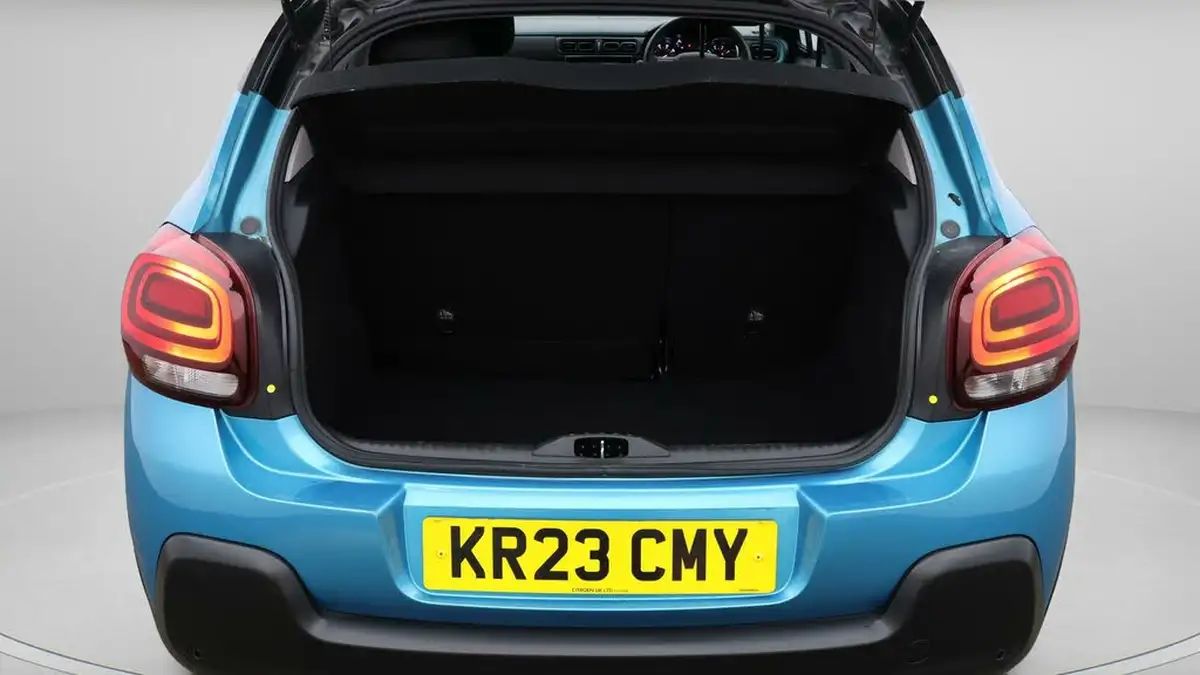 2023-citroen-c3-12-puretech-shine-plus-110ps-ss-eat6-big-17