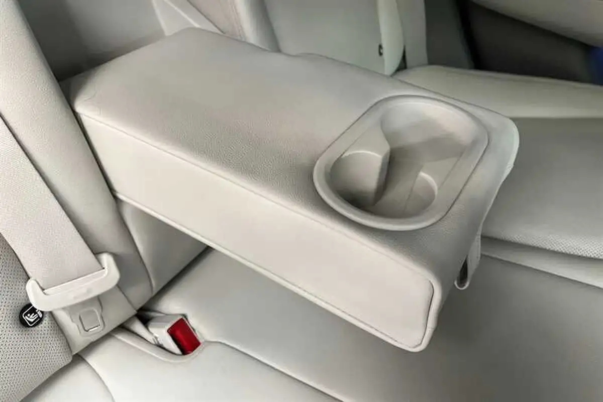 2024-hyundai-ioniq-6-e-ultimate-325ps-dual-motor-awd-big-39