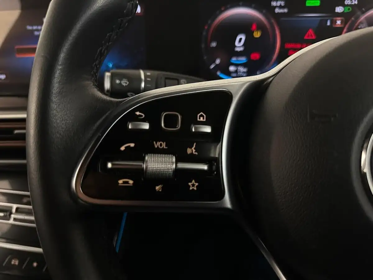 2022-mercedes-benz-eqc-e-eqc-400-sport-big-32