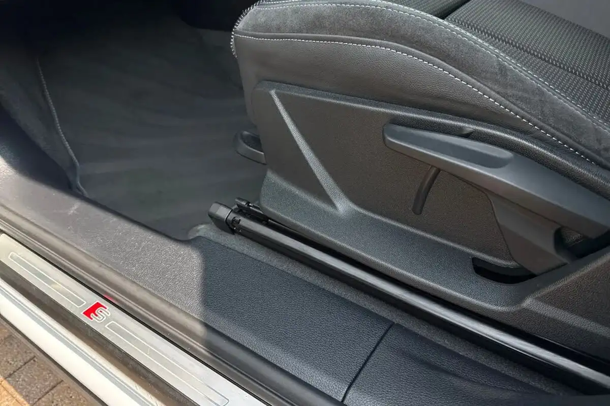 2022-audi-q3-15-35-tfsi-black-edition-codcomfort-sound-pack-station-wagon-big-31