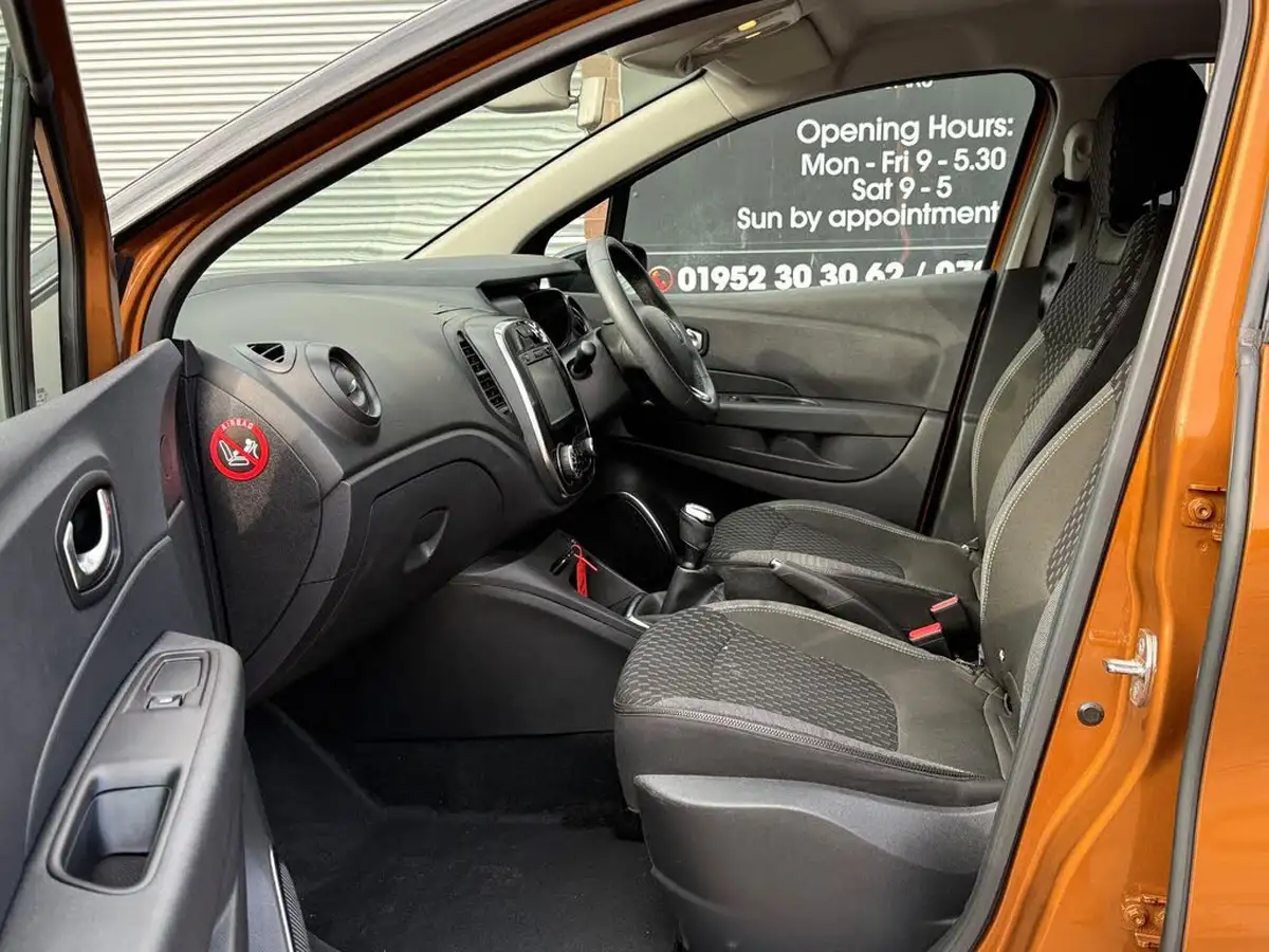 2017-renault-captur-09-tce-dynamique-nav-big-43