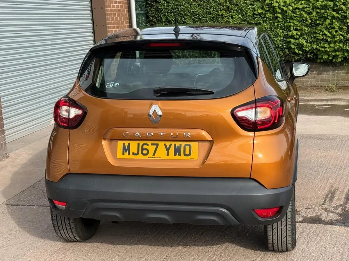 2017-renault-captur-09-tce-dynamique-nav-big-19