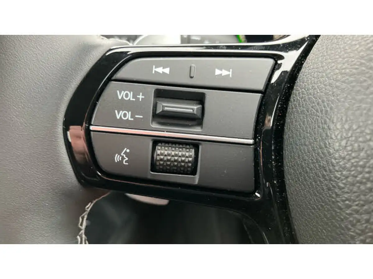 2024-honda-zr-v-20-i-mmd-advance-big-25