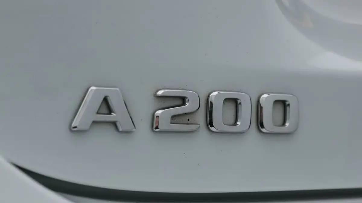 2020-mercedes-benz-a-class-13-a200-amg-line-premium-plus-hatchback-5d-7g-dct-big-22