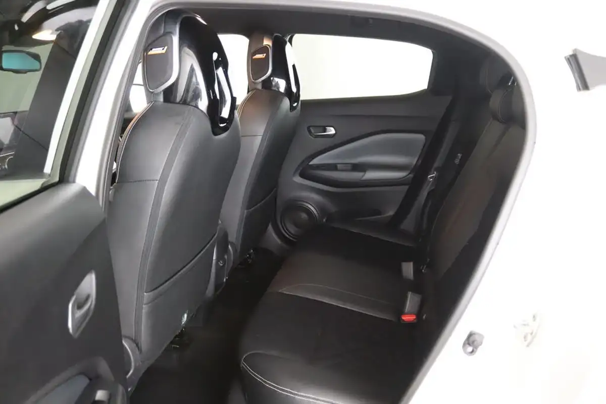 2020-nissan-juke-10-dig-t-tekna-117ps-dct-big-11