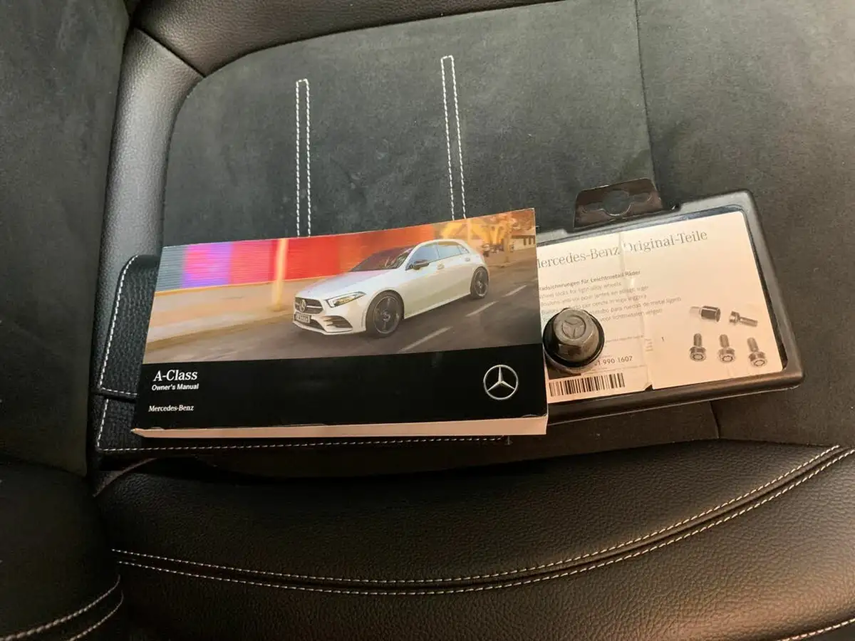 2021-mercedes-benz-a-class-20d-a180d-amg-line-executive-edition-hatchback-5d-big-37