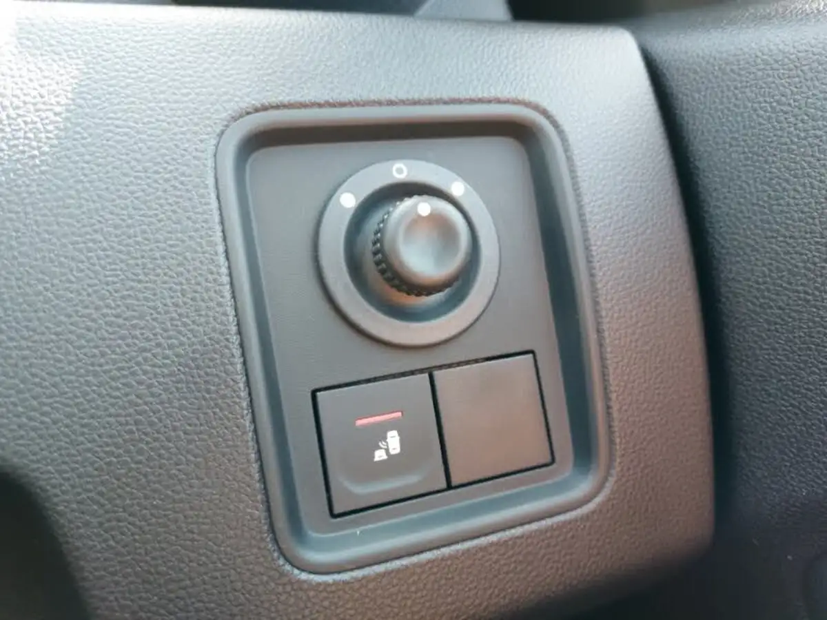 2022-dacia-duster-09-tce-prestige-big-16
