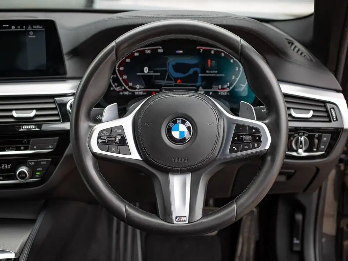 2019-bmw-5-series-30-540i-m-sport-plus-pack-saloon-4d-big-2