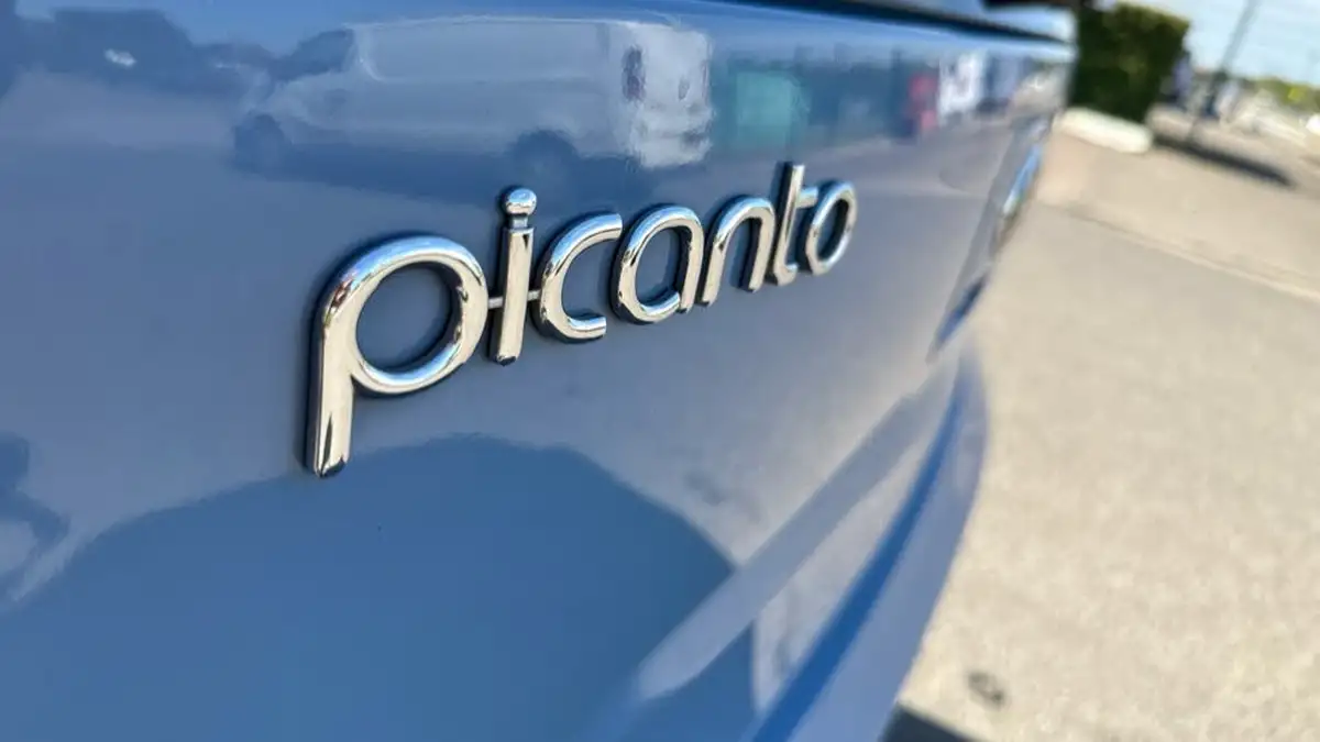 2017-kia-picanto-125-3-big-24