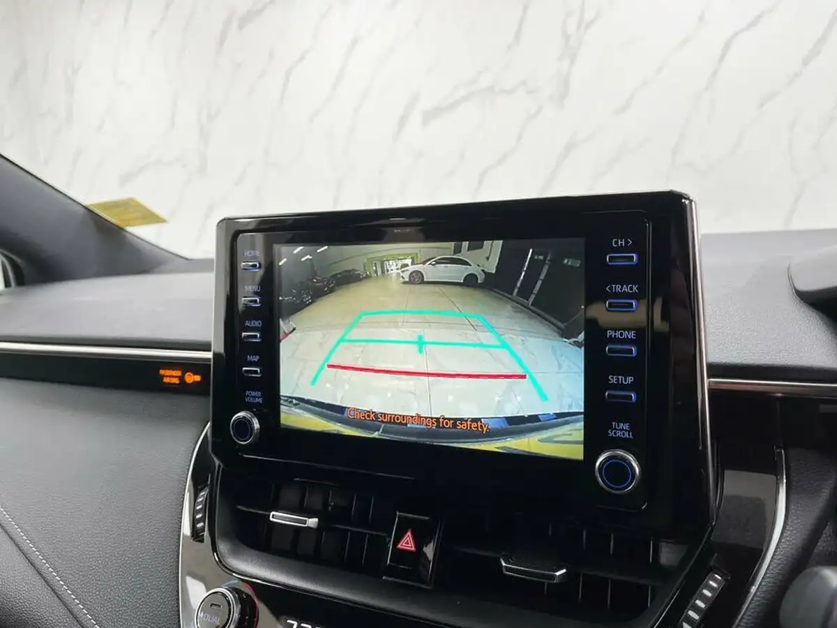 2021-toyota-corolla-18-vvt-i-icon-tech-spare-wheel-touring-sports-5d-big-22