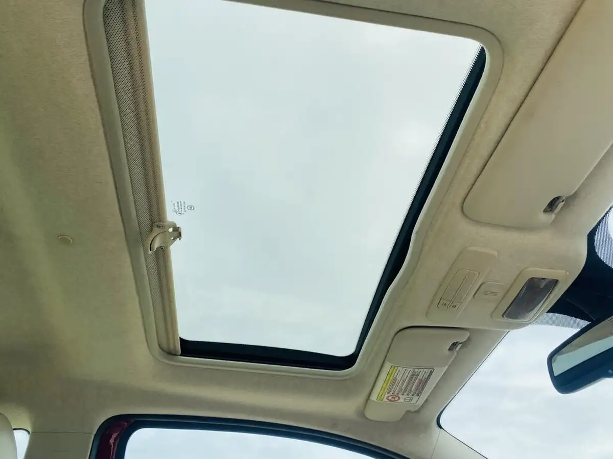 2010-fiat-500-12-lounge-69bhp-dualogic-big-3