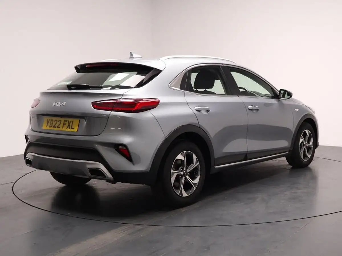 2022-kia-xceed-10-t-gdi-2-big-11