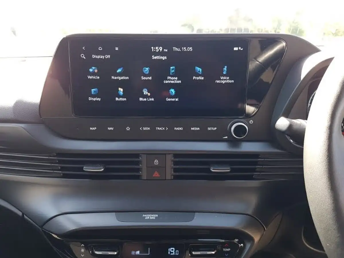 2021-hyundai-bayon-10-t-gdi-premium-120ps-big-18