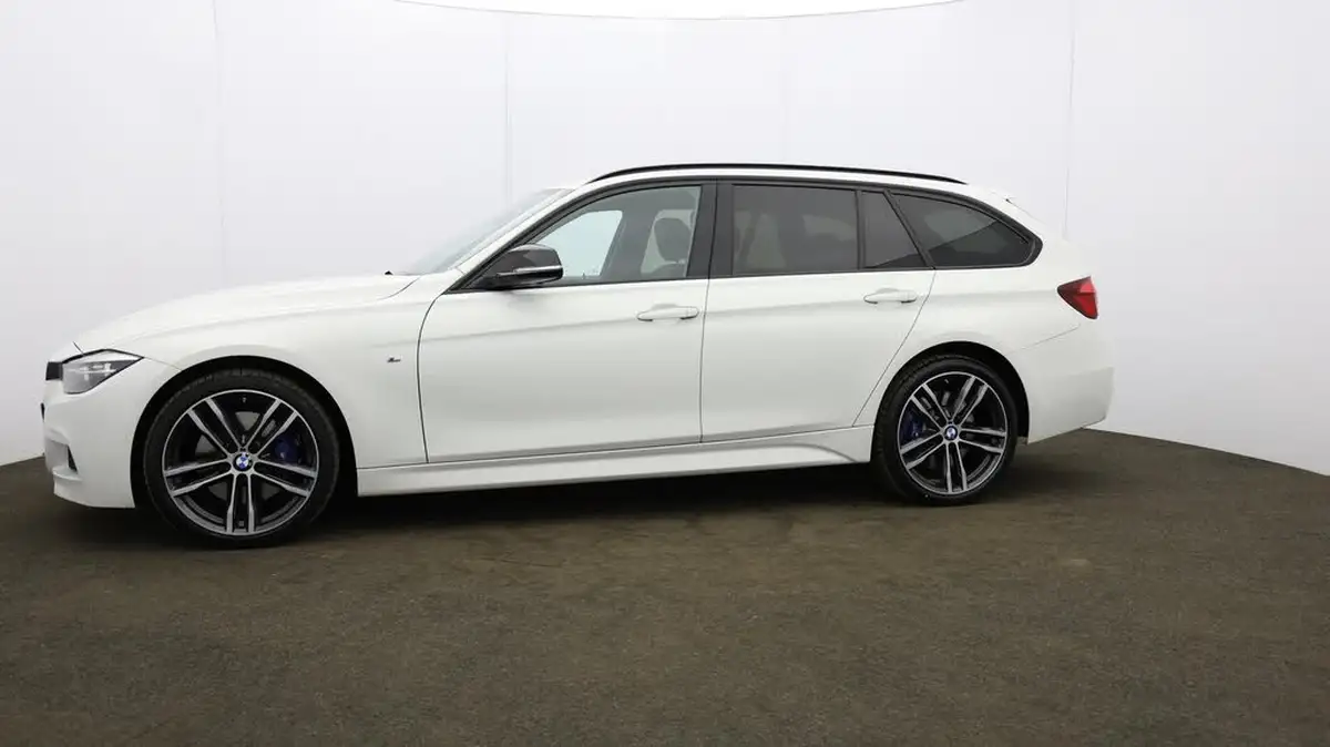 2018-bmw-3-series-20-320i-xdrive-m-sport-shadow-edition-touring-5d-auto-big-36