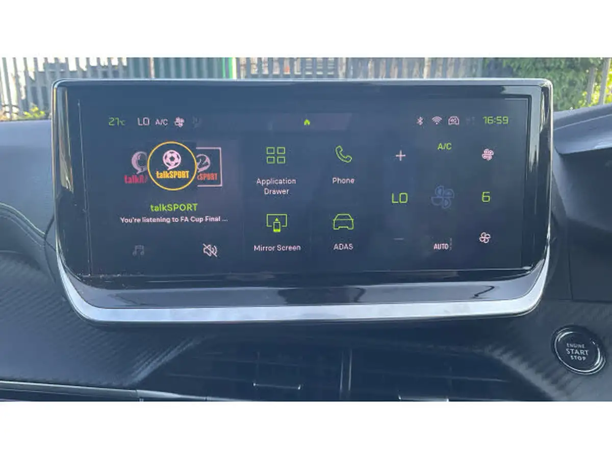 2024-peugeot-2008-suv-12-puretech-gt-130ps-eat8-big-11