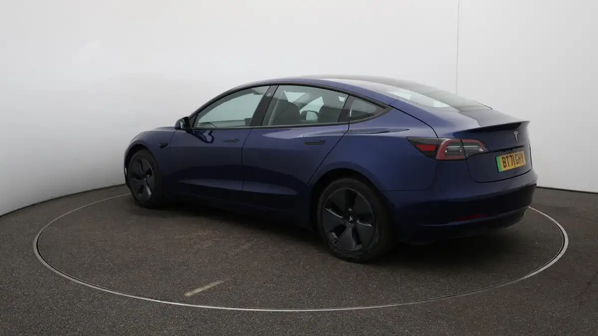 2021-tesla-model-3-e-long-range-awd-big-55