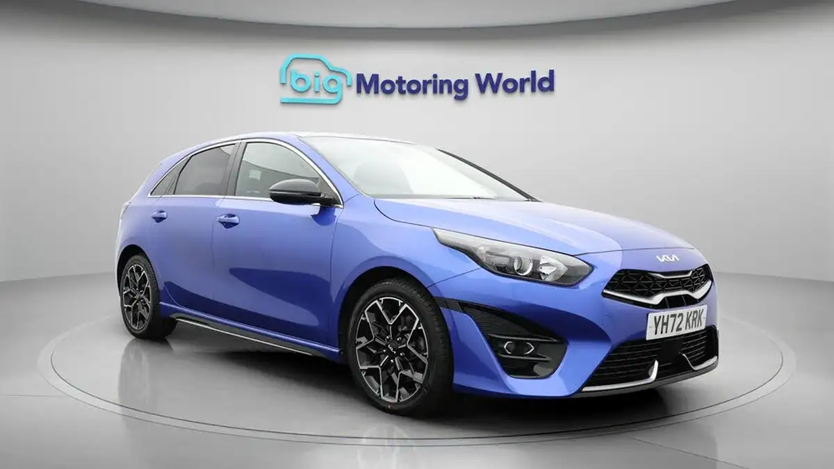 2022-kia-ceed-15-t-gdi-gt-line-big-1