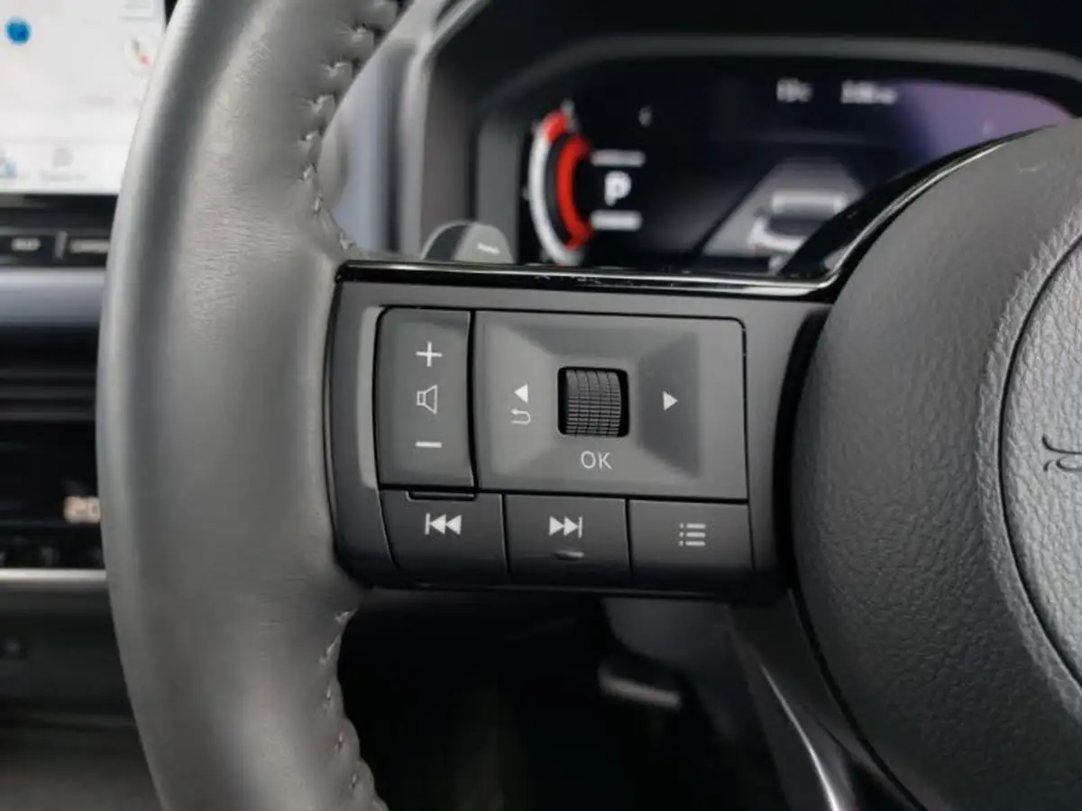 2022-nissan-qashqai-13-dig-t-tekna-158ps-xtronic-big-16